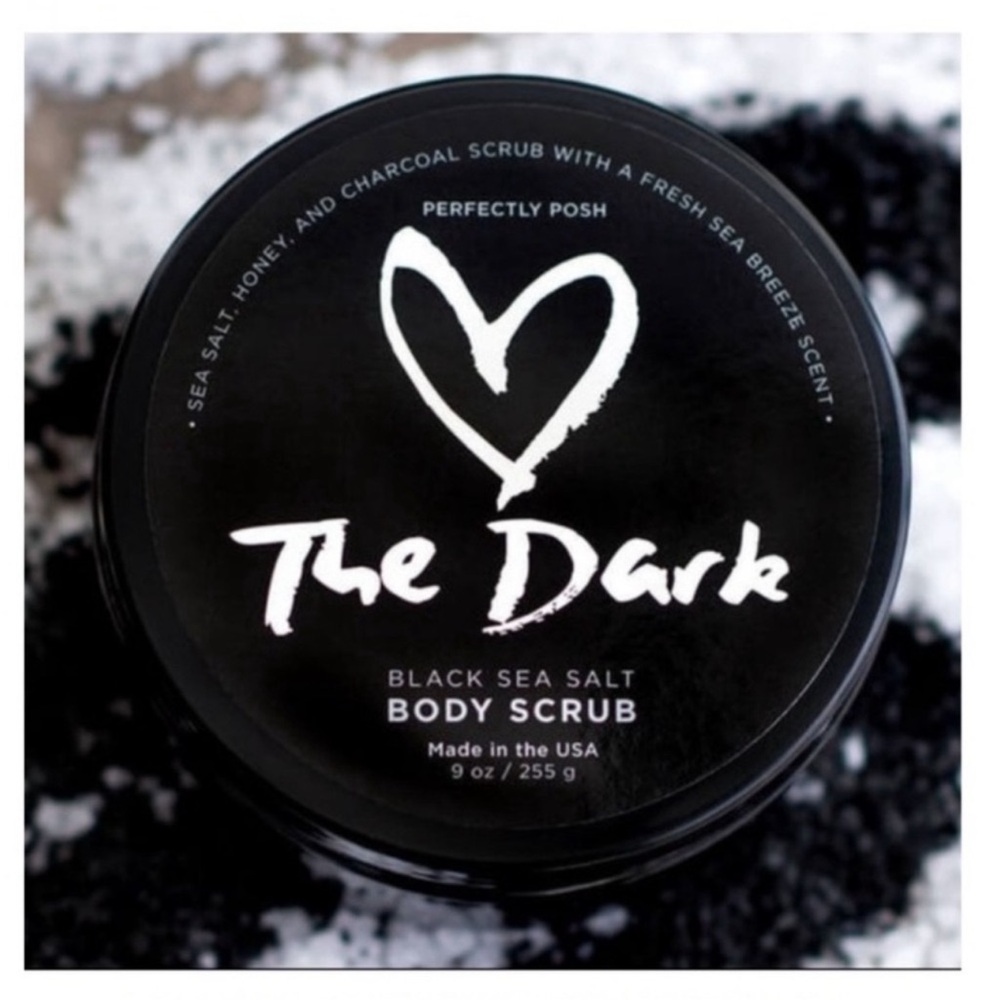 COPY - Perfectly Posh~ Love The Dark- body scrub~ NEW & SEALED pkg.